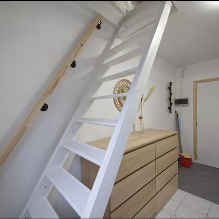 Bruxelles Nid Douillet Et Chaleureux Appartement Buitenkant foto